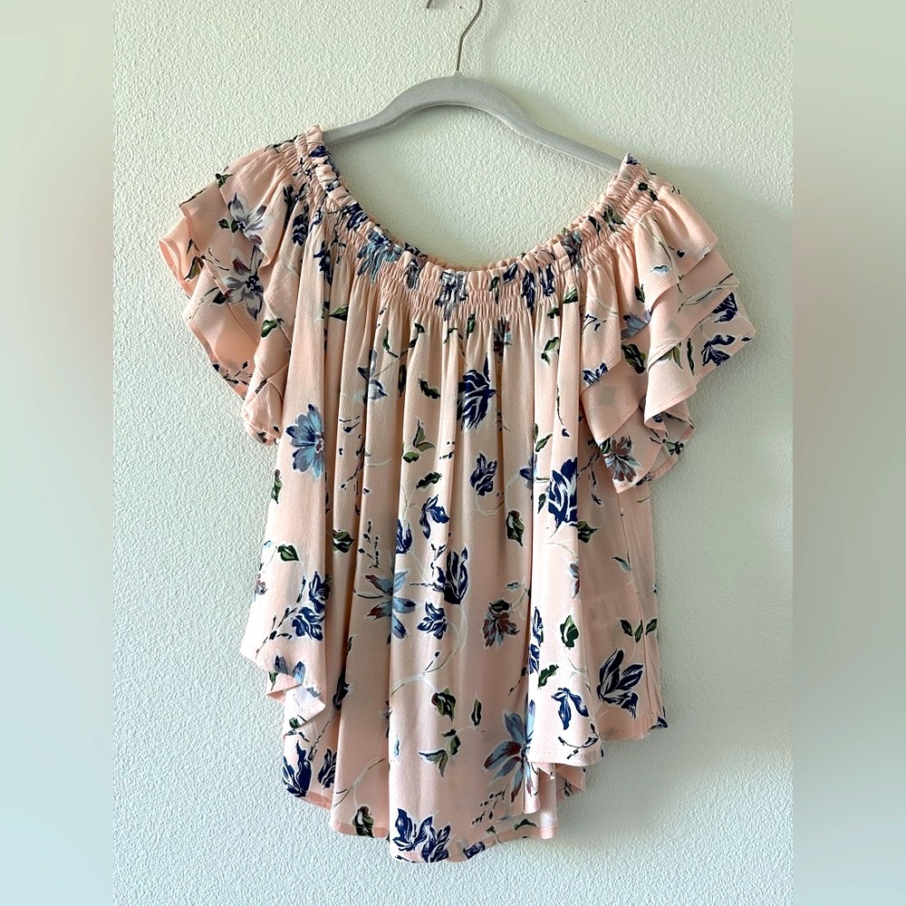 ASTR the label Tiered off the shoulder top size S